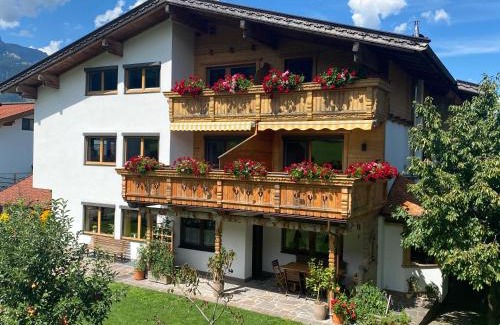 Reith im Alpbachtal Apartamento | Haus Sylvia