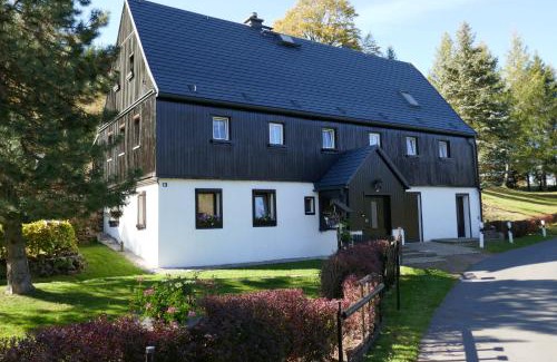 Waldbarenburg Apartamento | Haus Talruhe