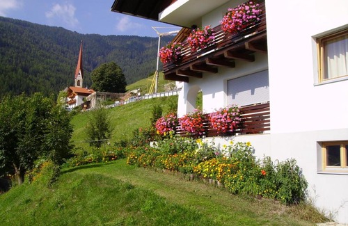 San Lorenzo di Sebato Apartamento | Haus Tasser
