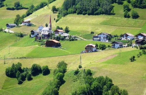 San Lorenzo di Sebato Apartamento | Haus Tasser