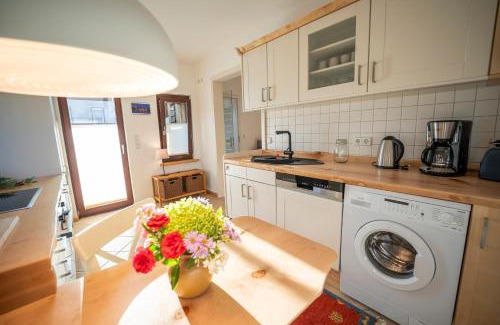 Salbke Apartamento | Haus unterm Mammutbaum - Elberadweg