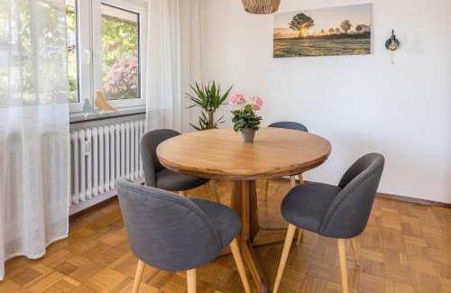 Gaienhofen Apartamento | Haus Unterseeblick - Rosengarten