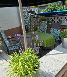 Zeltingen-Rachtig Apartamento | Haus Valentonio
