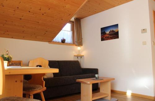 San Candido Apartamento | Haus Waldruhe