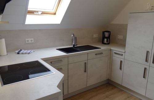 Ernst Apartamento | HAUS WEINGARTEN vacation apartment "Relax" directly on the vineyards