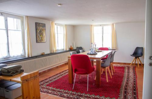 Ermatingen Apartamento | Haus zum Schiff