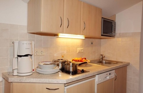 Groissenbach Apartamento | Apartamento de dos habitaciones Hausberg, 46m², 2 balcones, estructura de techo a la vista, ventana panorámica