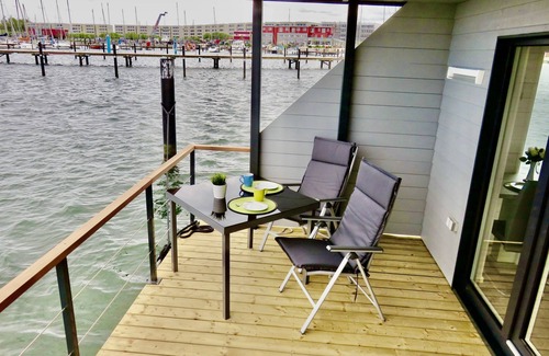 Ostholstein Apartamento | Hausboot für 2 Gäste mit 40m² in Fehmarn
