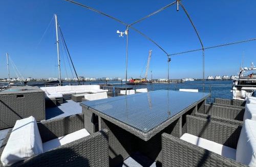 Olpenitz Apartamento | Hausboot Ferienhaus Captains Boat
