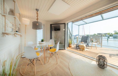 Schleswig Casa | Hausboot Rán mit Dachterrasse in Schleswig