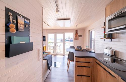Fehmarnsund Casa | Hausboot Schatzkiste