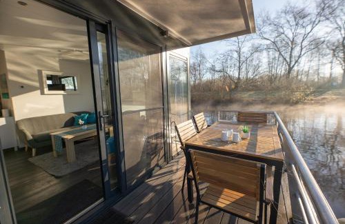 Bad Bederkesa Casa | Hausboot "Seerose"