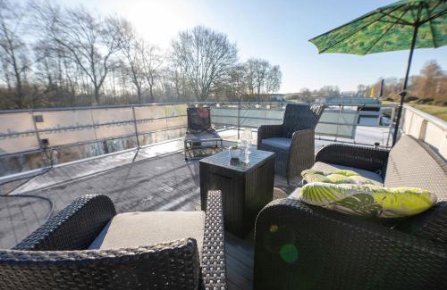 Bad Bederkesa Casa | Hausboot "Seerose"
