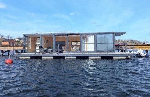 Hjorted Casa | Hausboot Terrace
