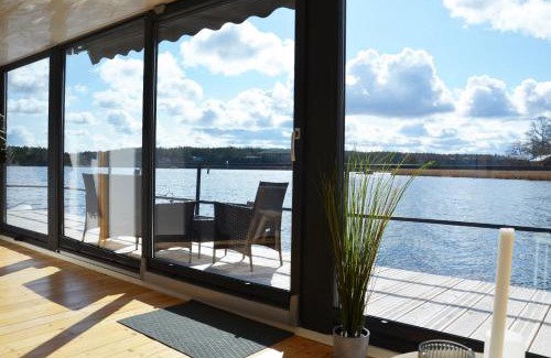Hjorted Casa | Hausboot Terrace