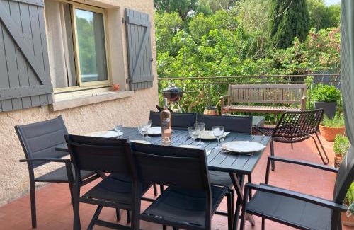 Le Mourillon Apartamento | Haut de villa avec terrasse privative jardin et parking tout près des plages