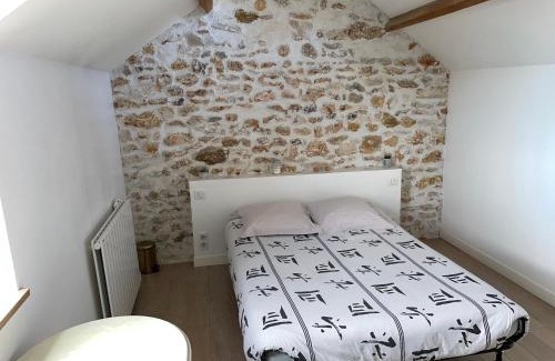 Boisemont Casa | Hautil room