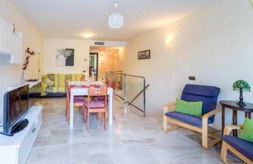 Costa Dorada Apartamento | Hauzify I Apartament Altamira