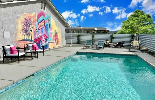 B-Bar-H Ranch Casa | Havana House oasis with pool spa firepit game room and Mountain Views Be away from the city rules