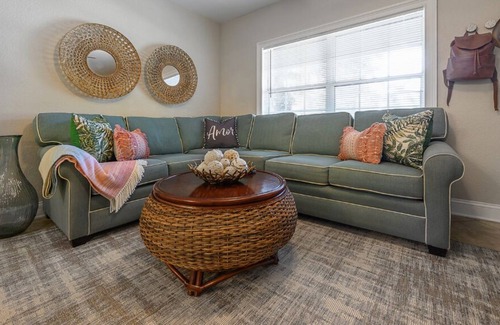 Riverside Heights Casa | "Havana Off Habana" - Fire Pit|Grill|DT Tampa