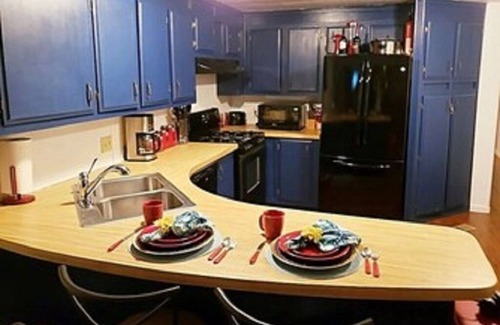 Lake Havasu City Casa | Havasu Landing Heaven near Casino w/ Panoramic Lake & City Views, Sleeps 8