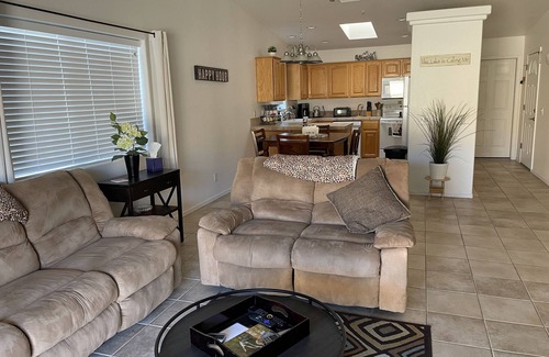 Lake Havasu City Casa | Havasu snowbird getaway on quiet North end of town