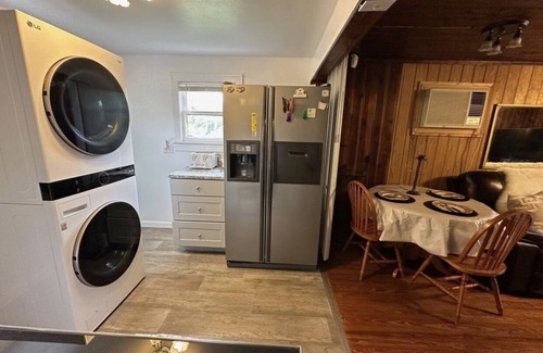 Englewood Casa | Have a Great Awesome Stay at Stylish Fully Upgrade 2BR 1 Bath Duplex House!