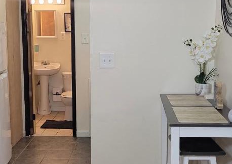 West Philadelphia Apartamento | Have At It , University City, Smart Tv, Free Street Parking, Zip Car Site