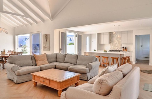 Westcliff Casa | Haven at Drake's Cove | Secure family home |Sparkling pool