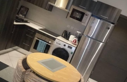 East Legon Apartamento | Haven City at the Gallery