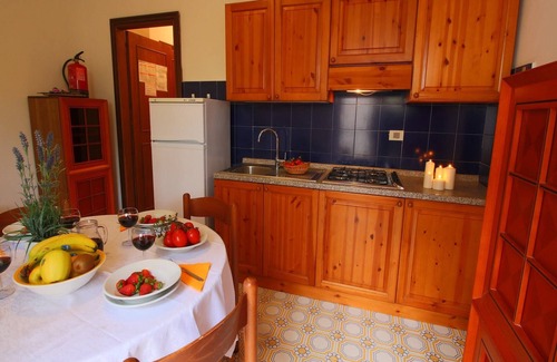 Giannella Apartamento | Refugio en las colinas de Tavullia