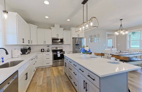 Zebulon Casa | Haven On Old Bunn 3 BR/2.5 BA Home with Pond Access only 20 minutes from Raleigh