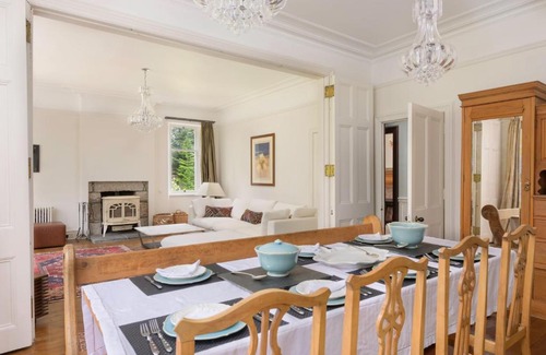 Aboyne Casa | Haven Retreat Scotland - Large 4 Bed House with Woodland garden, Aboyne ,Royal Deeside
