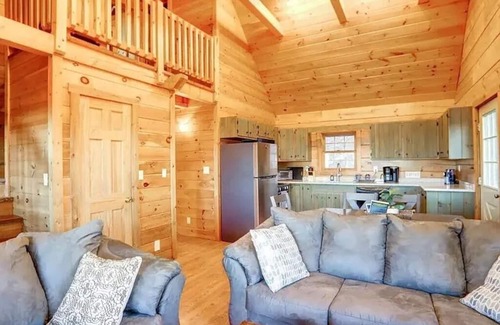 Hickory Hills Cabina | Haven View Retreat | Private Log Cabin | Hot Tub