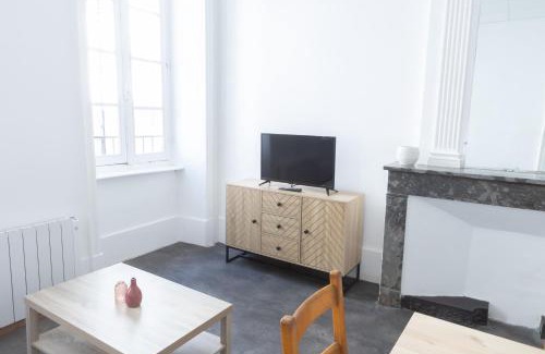 Montelimar Apartamento | Havre Doux - TV, Wifi, Élégant - Centre Ville