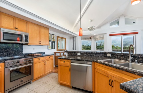 Princeville Condominio | Hawaii Life Rentals Presents Villas of Kamalii 17