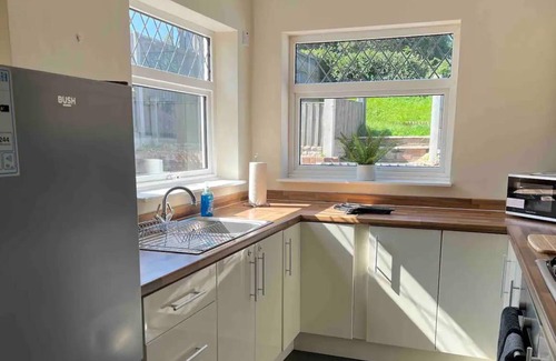 Ewloe Casa | Hawarden 4Bed Semi/Drive/Countryside Views