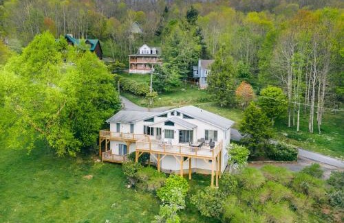 Seven Devils Casa | Hawk Haven