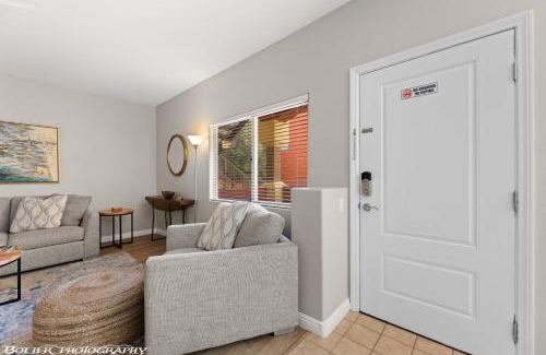 Mesquite Apartamento | Hawk Ridge Two Bedroom Condo by Cool Properties