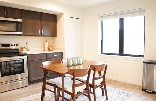 Hermantown Casa | Hawk's Nest | New Construction 3 Bedroom Townhome