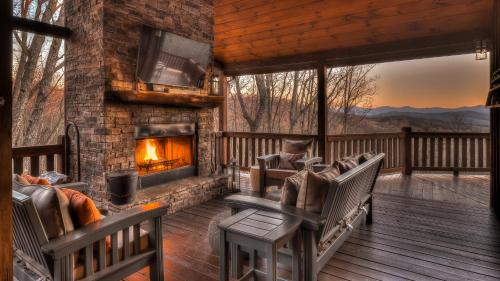 Morganton Casa | Hawksnest