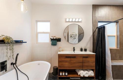 Richmond Apartamento | Hawthorne House C - A+ Location!