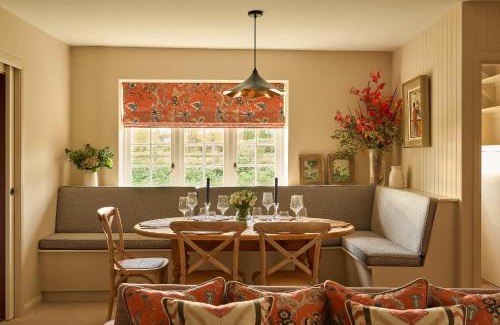 Lower Froyle Casa | Haybarn Cottage