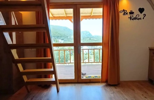 Karaburun Chalet De Esquí | Hayela Bungalov Otel ve Restaurant