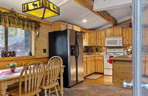 Island Park Casa | Hayloft Hollow