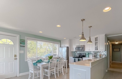 Point Lookout Cabaña | Hays Beach House - Hot Tub - Private Beach