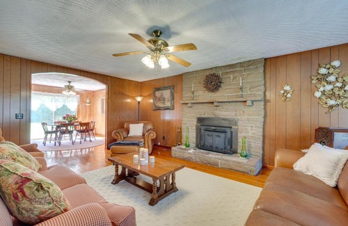 Haysi Casa | Haysi Nature Getaway with Fire Pit and On-Site Creek!
