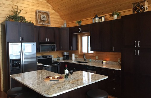 Hayward Chalet De Esquí | Hayward - Agua clara 5.100 Acre Lac Courte Lago Oreilles. Recientemente remodelado.