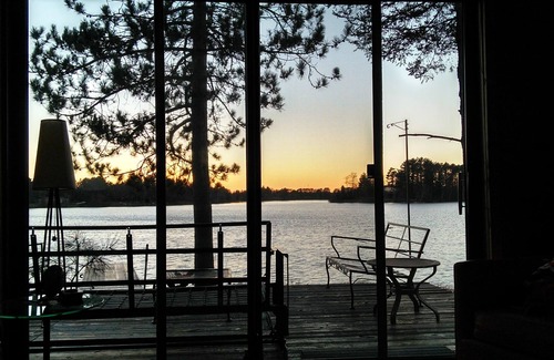 Hayward Cabina | Hayward Lakefront - Hermosa cabaña, cuatro estaciones de diversión para hasta 21 invitados