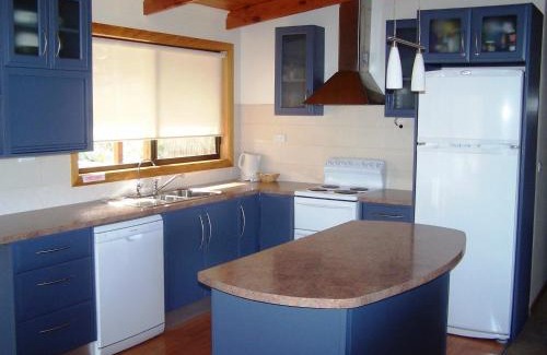 Coles Bay Casa | Hazards House